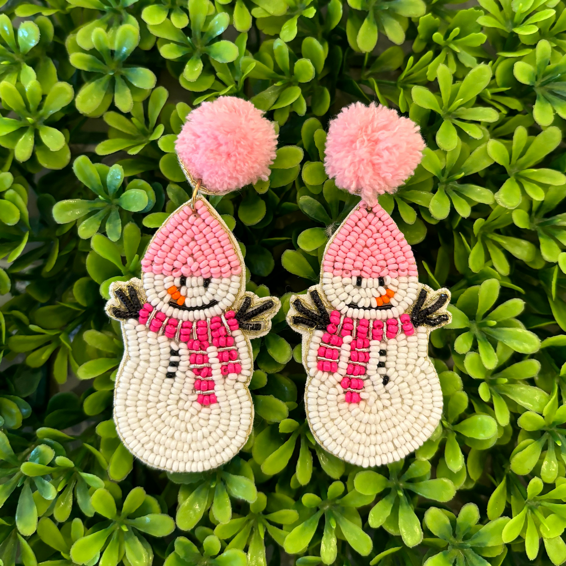 Pink pom pom snowman earrings, pink snowman earrings, pom pom earrings, beaded earrings, winter earrings, earrings  